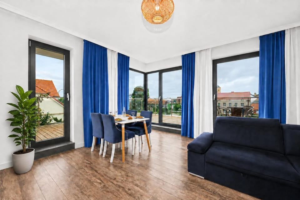 Balcony/Terrace, Living room