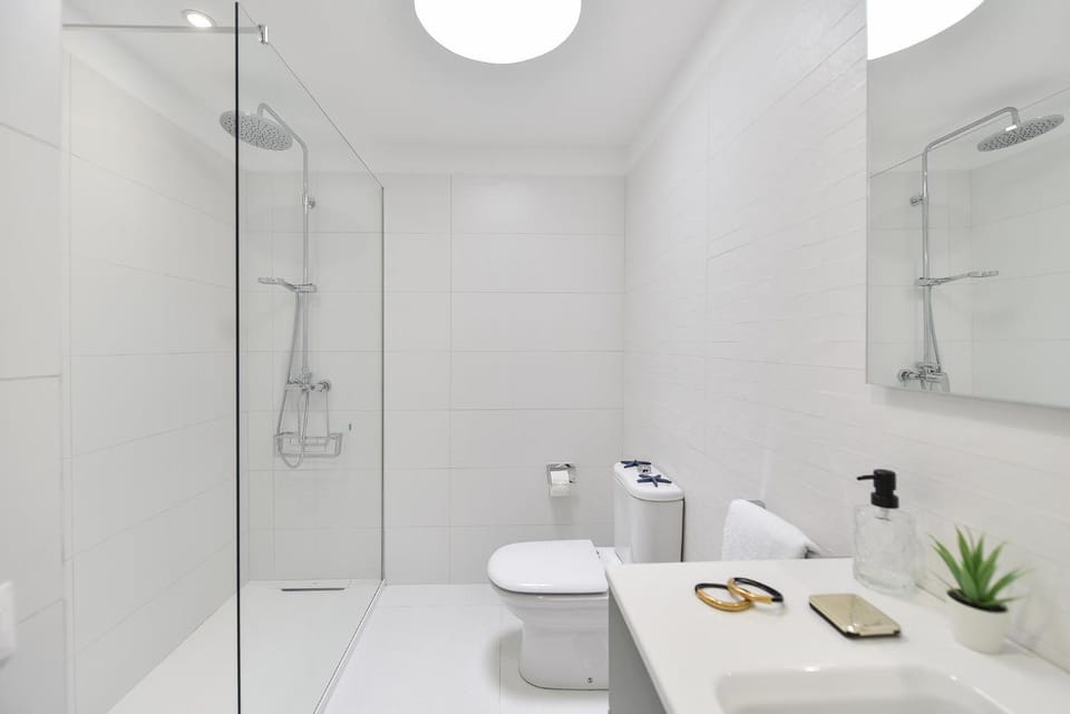 Shower, Bathroom