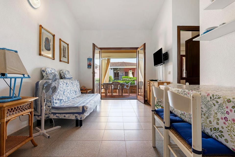 Property building, Living room