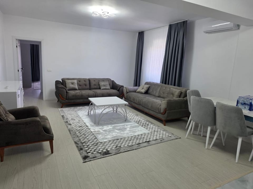 LKT Luxury new Residence - Self Check-in Apartment in Bucharest