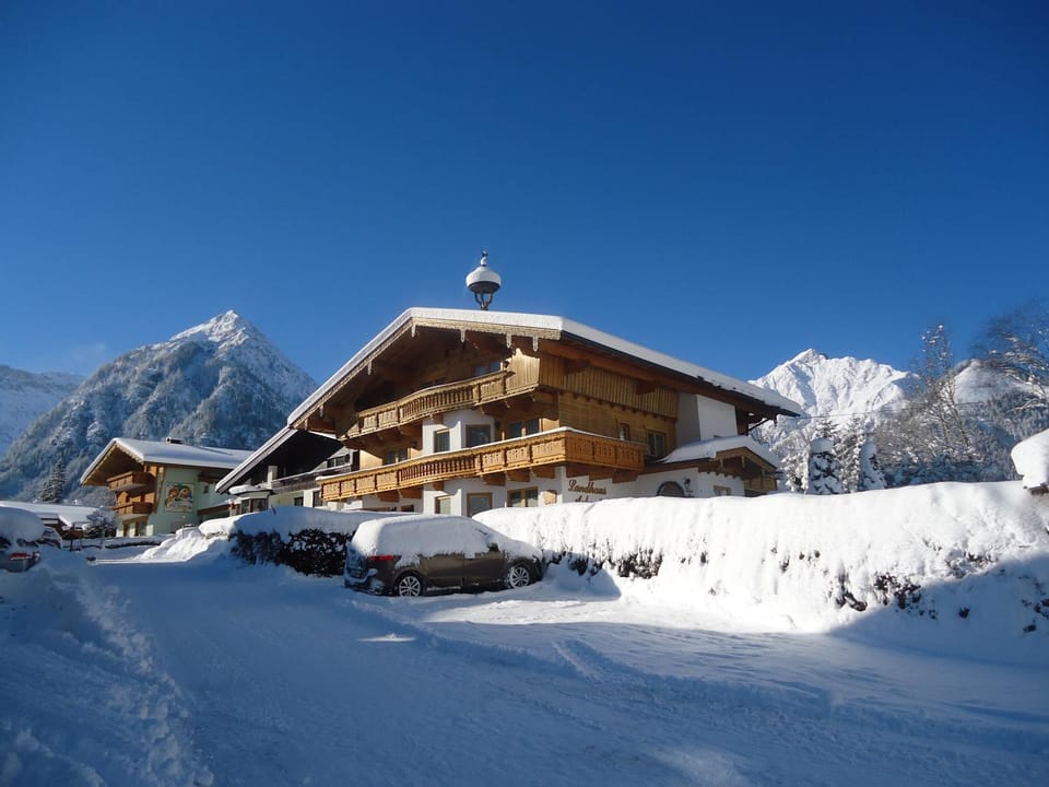 Property building, Winter