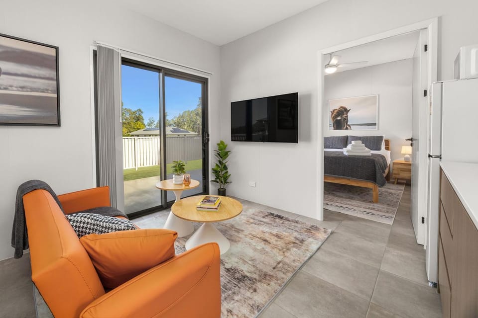 Living room, Bedroom