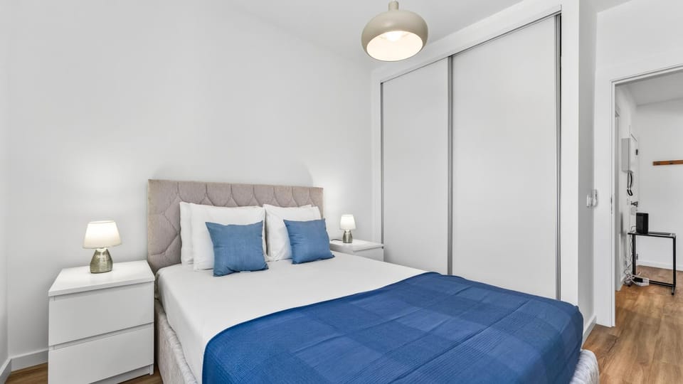Cozy 2Bdr Flat in Armação de Pêra by Lovelystay Apartment in Faro District