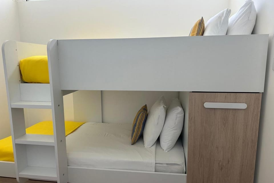 bunk bed