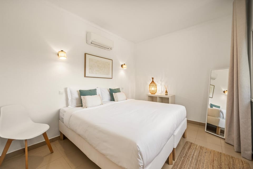 Vilamoura 4-Bedroom Private Pool Villa Villa in Quarteira