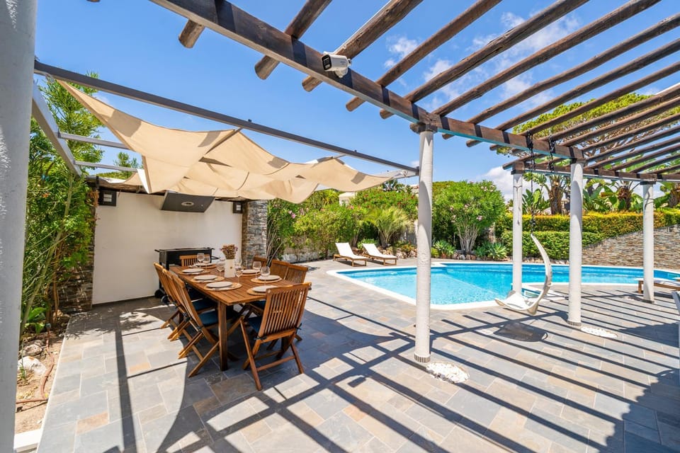Vilamoura 4-Bedroom Private Pool Villa Villa in Quarteira