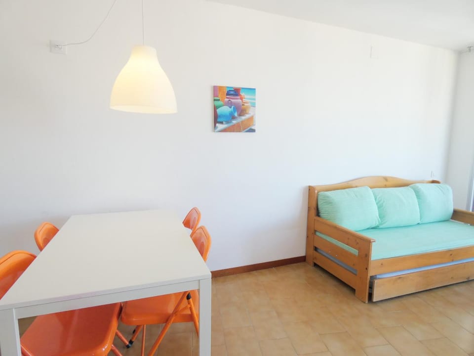 Bora 7-D Apartment in Roses