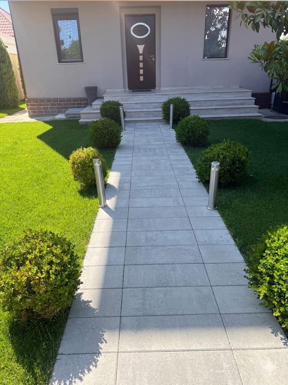 Property building, Day, Garden, Garden view