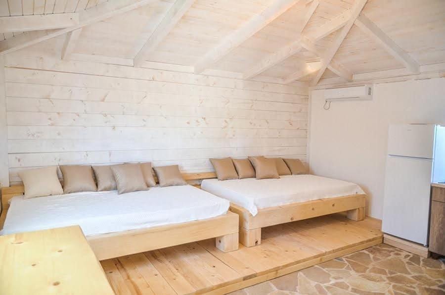 White house Apartment in Ulcinj Municipality