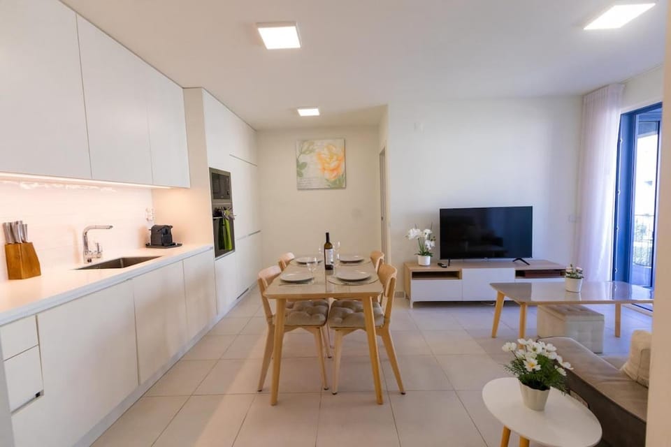 Modern Apt 2BR with balcony and gym HH Apartment in Cabanas de Tavira