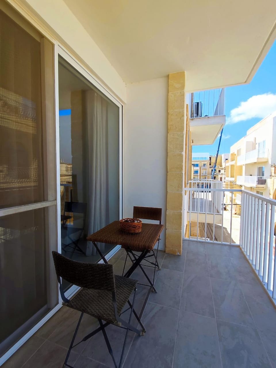 Bright & spacious 2 bedroom apartment with terrace GZ-YPIZ1-1 Apartment in Malta
