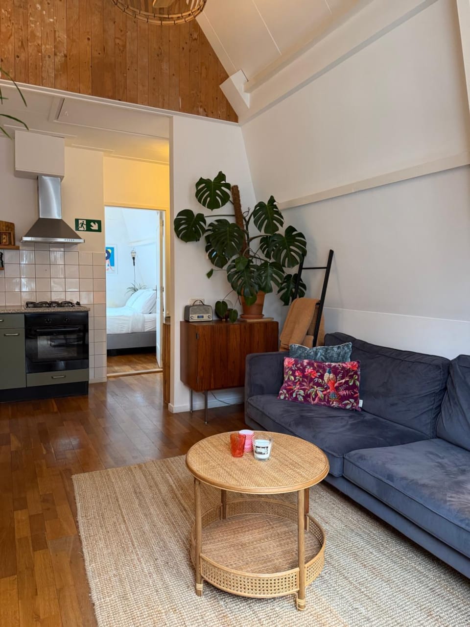 Living room, Seating area, stove