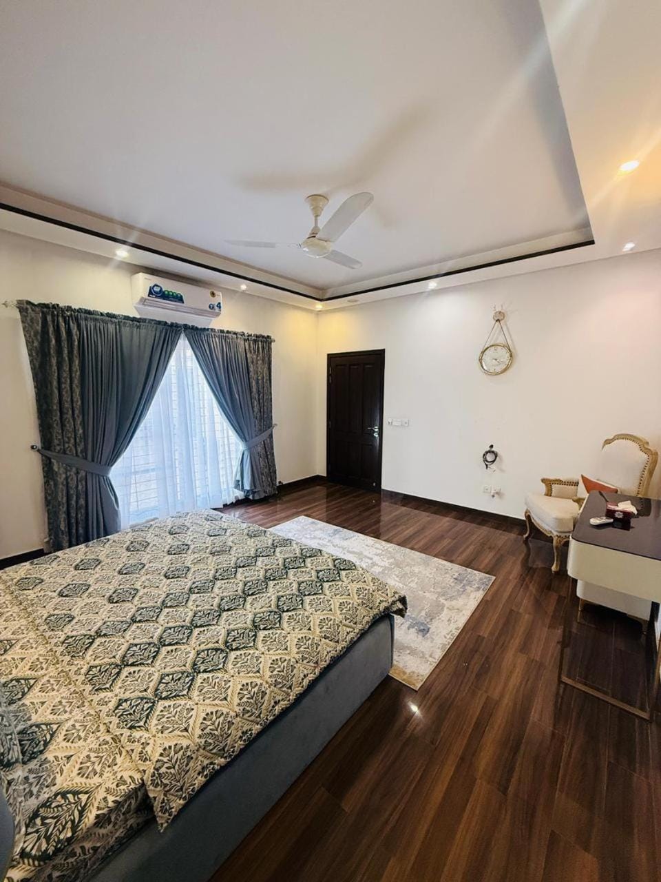 Experience Comfort and Class, Modern 3 Bed First Floor in DHA Phase 4 Lahore Villa in Lahore