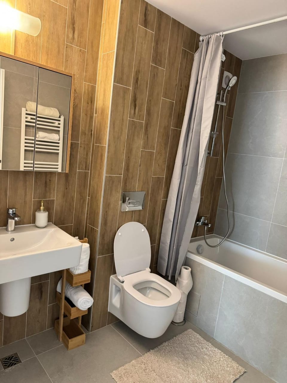 Shower, Bathroom