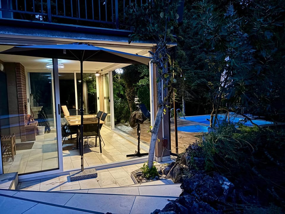 Property building, Patio, Day, Garden, Balcony/Terrace, Dining area, Garden view, Pool view, Swimming pool