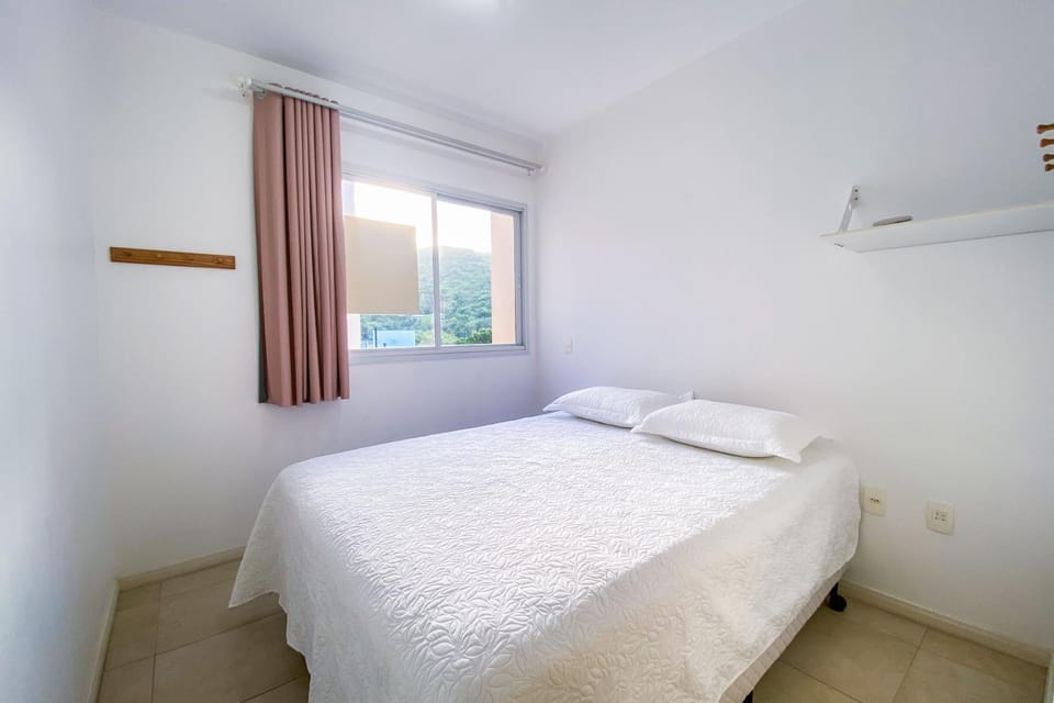 Praia de Palmas - 450m do Mar - Pet Friendly 0454 Apartment in Florianopolis