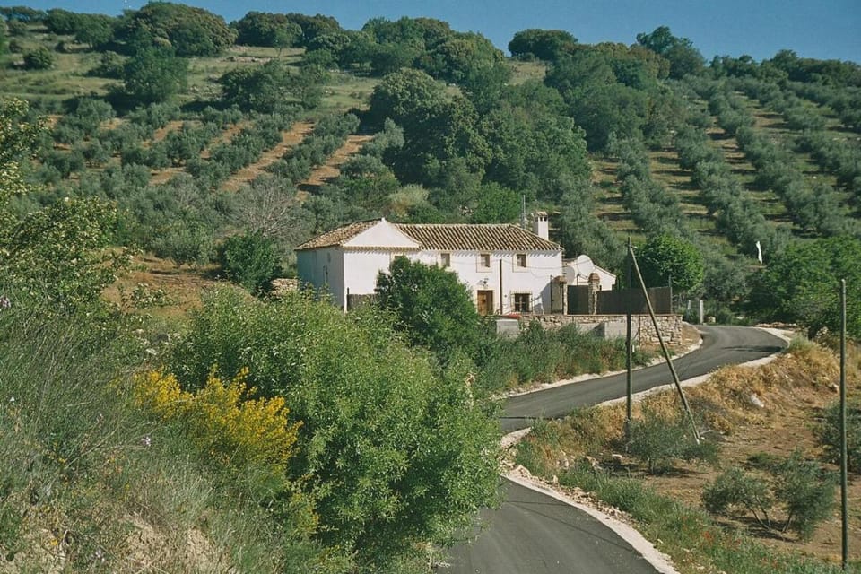 Fuente La Zarza Farmhouse Villa in Andalusia