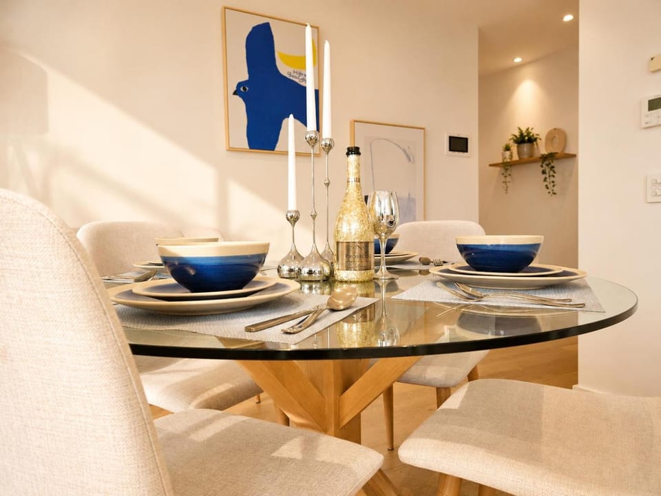 Luxury CBD Apartment - 1 Min to Darling Harbour Apartment in Surry Hills
