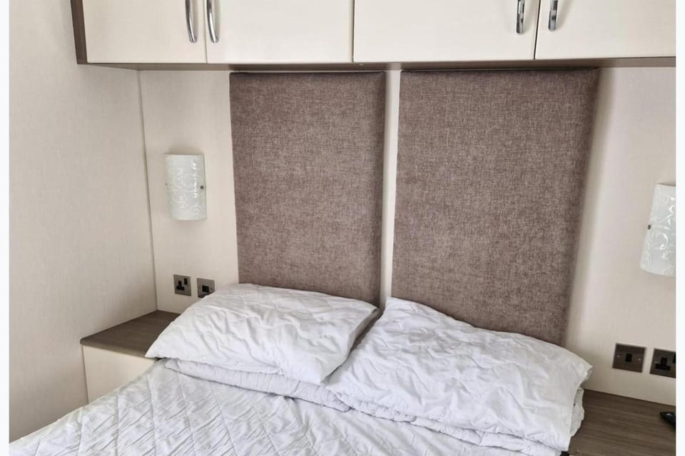 Seaside Lodge- Prestatyn- Sleeps 6 House in Prestatyn