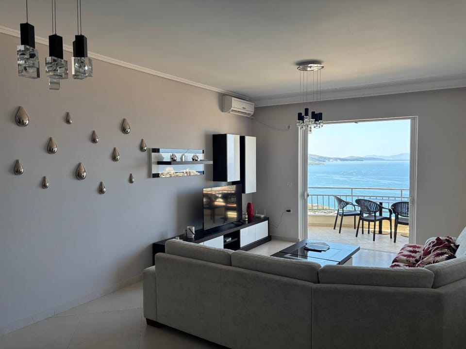 TV and multimedia, Living room, Seating area, Sea view