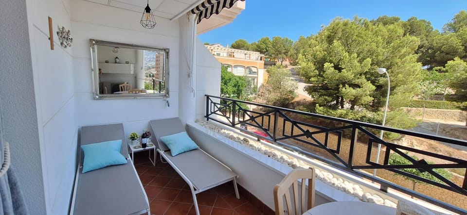 Day, Natural landscape, View (from property/room), Balcony/Terrace, Seating area, Dining area, Mountain view