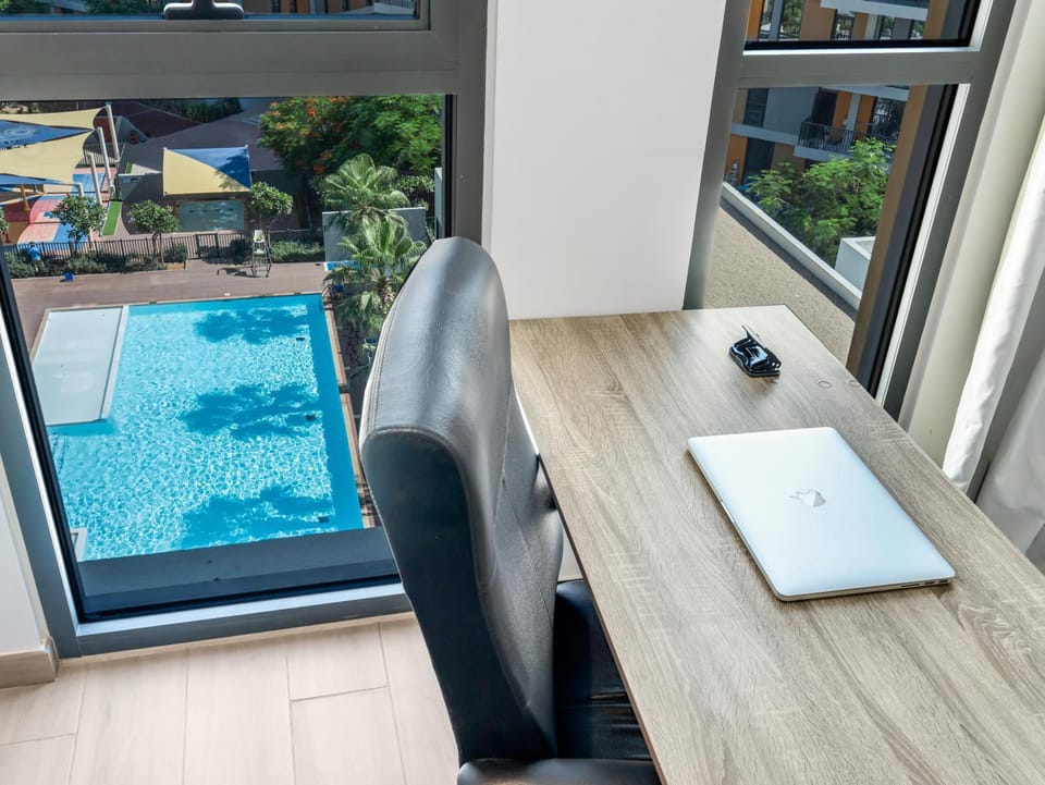 Pool view, Swimming pool
