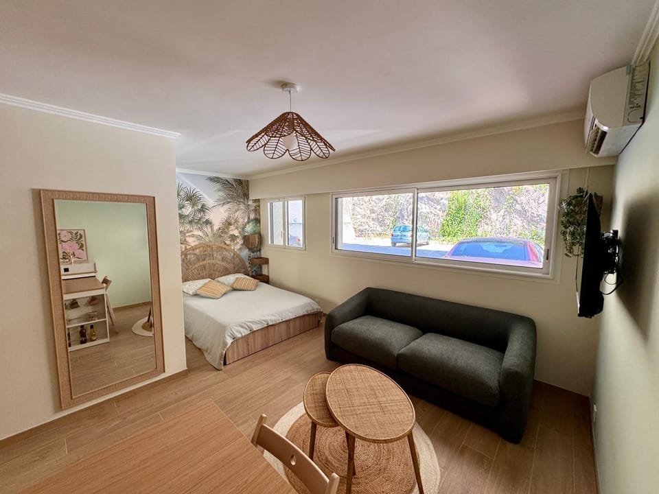 Casa Ombak Apartment in Cannes