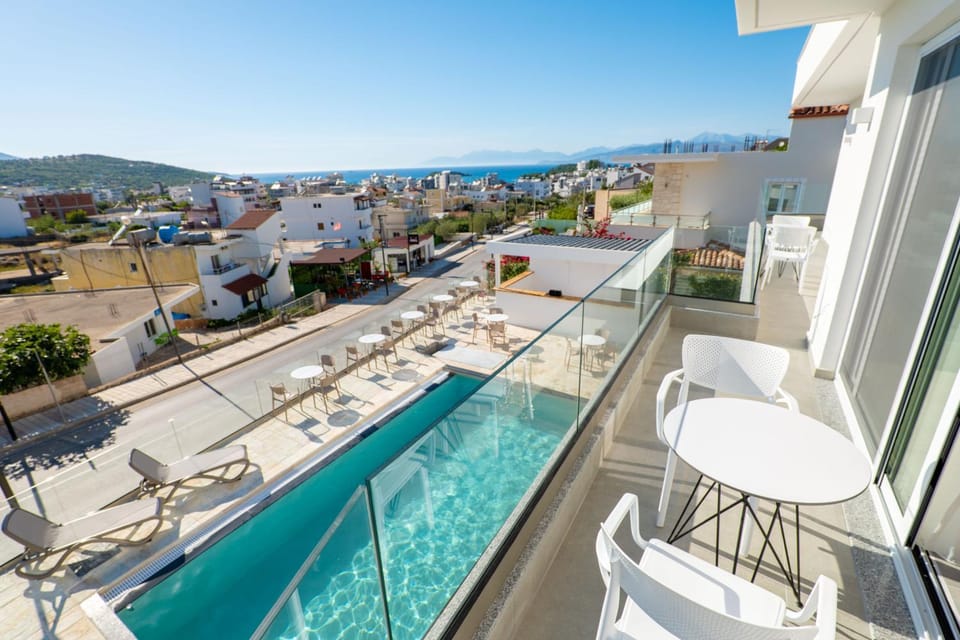 Pool view, Sea view, Swimming pool, Swimming pool