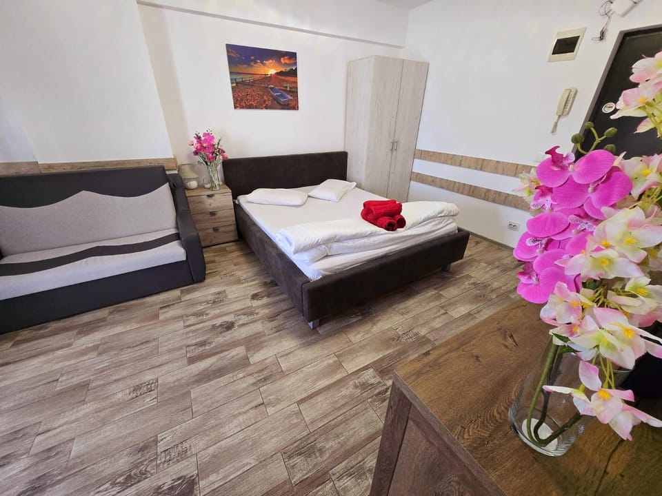 Modern Deluxe Studio Mackerel Promenada langa Plaja Apartment in Constanța County