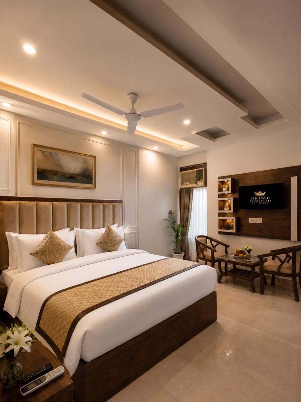 Communal lounge/ TV room, Bed, TV and multimedia, Living room, Photo of the whole room, Seating area, Evening entertainment, Bedroom