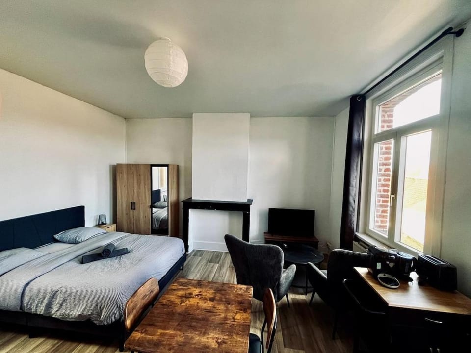 Photo of the whole room