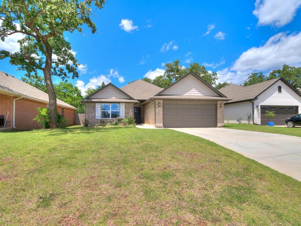 Your Unforgettable Temporary Haven! House in Edmond