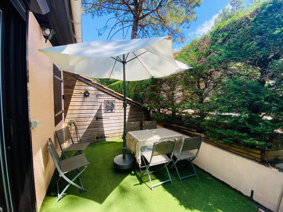 Cocon moderne au cœur de la pinède Apartment in Lacanau