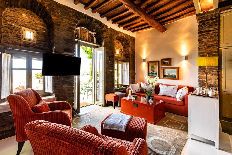 Property building, Living room