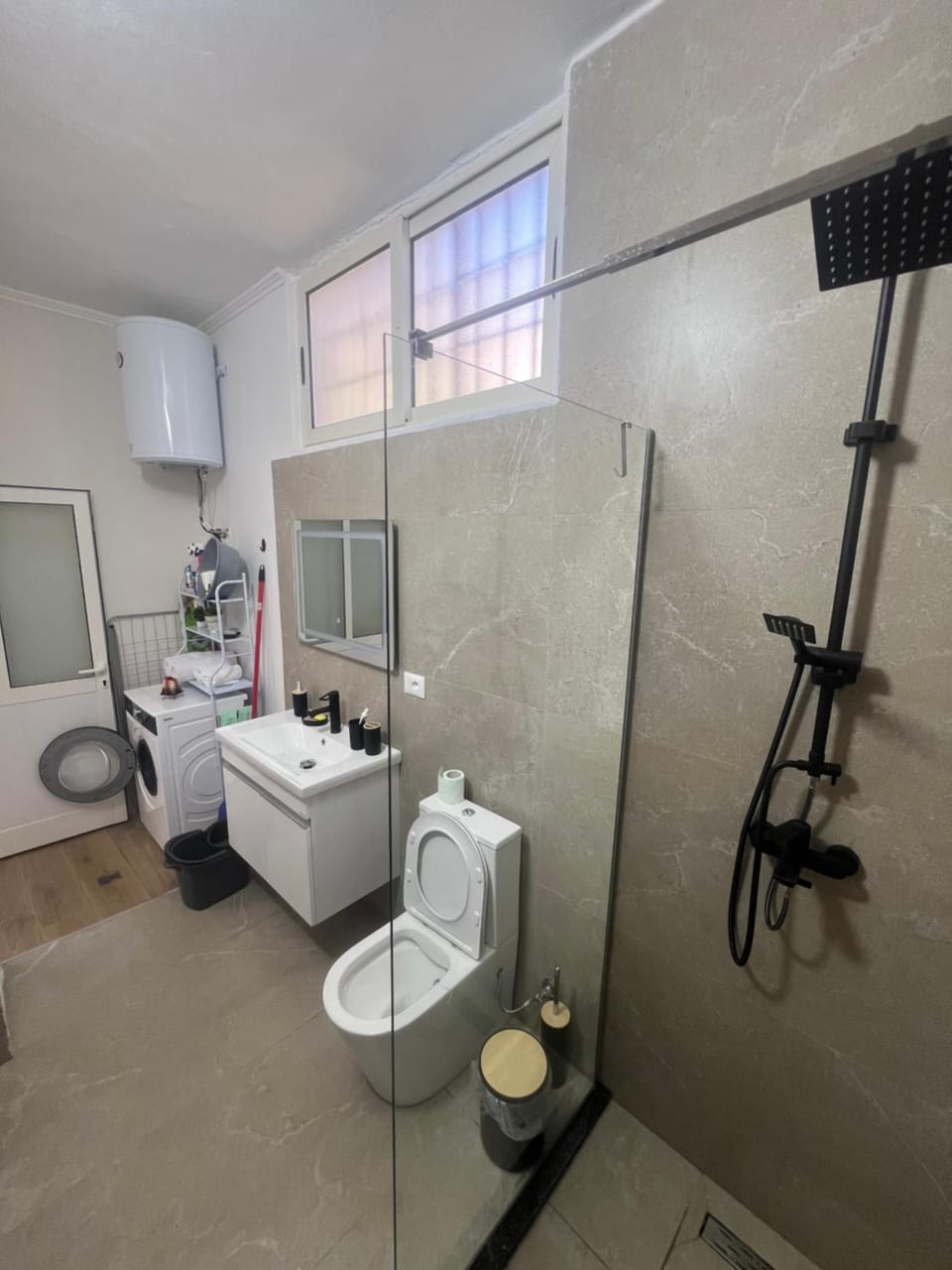 Shower, Toilet, Bathroom