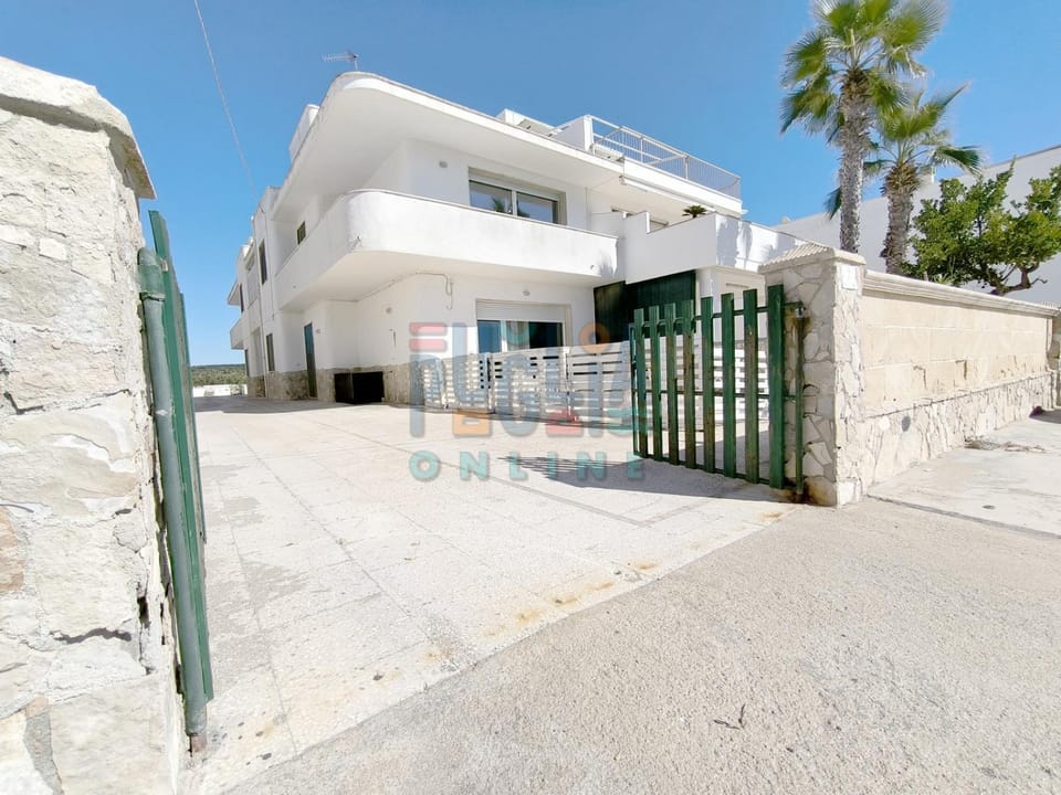 Property building, Patio, Facade/entrance, Day, View (from property/room), Balcony/Terrace