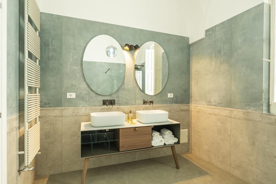 Bathroom, Photo of the whole room, towels, towels