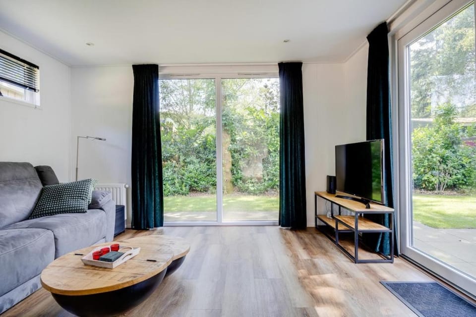 Mooi chalet voorzien van alle gemakken House in Epe