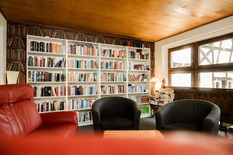 Evangelisches Bildungshaus Schönburg Hotel in Thuringia, Germany