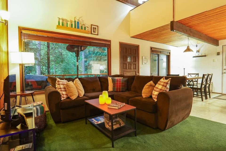 Hidden Fern Cabin Cabin in Glacier