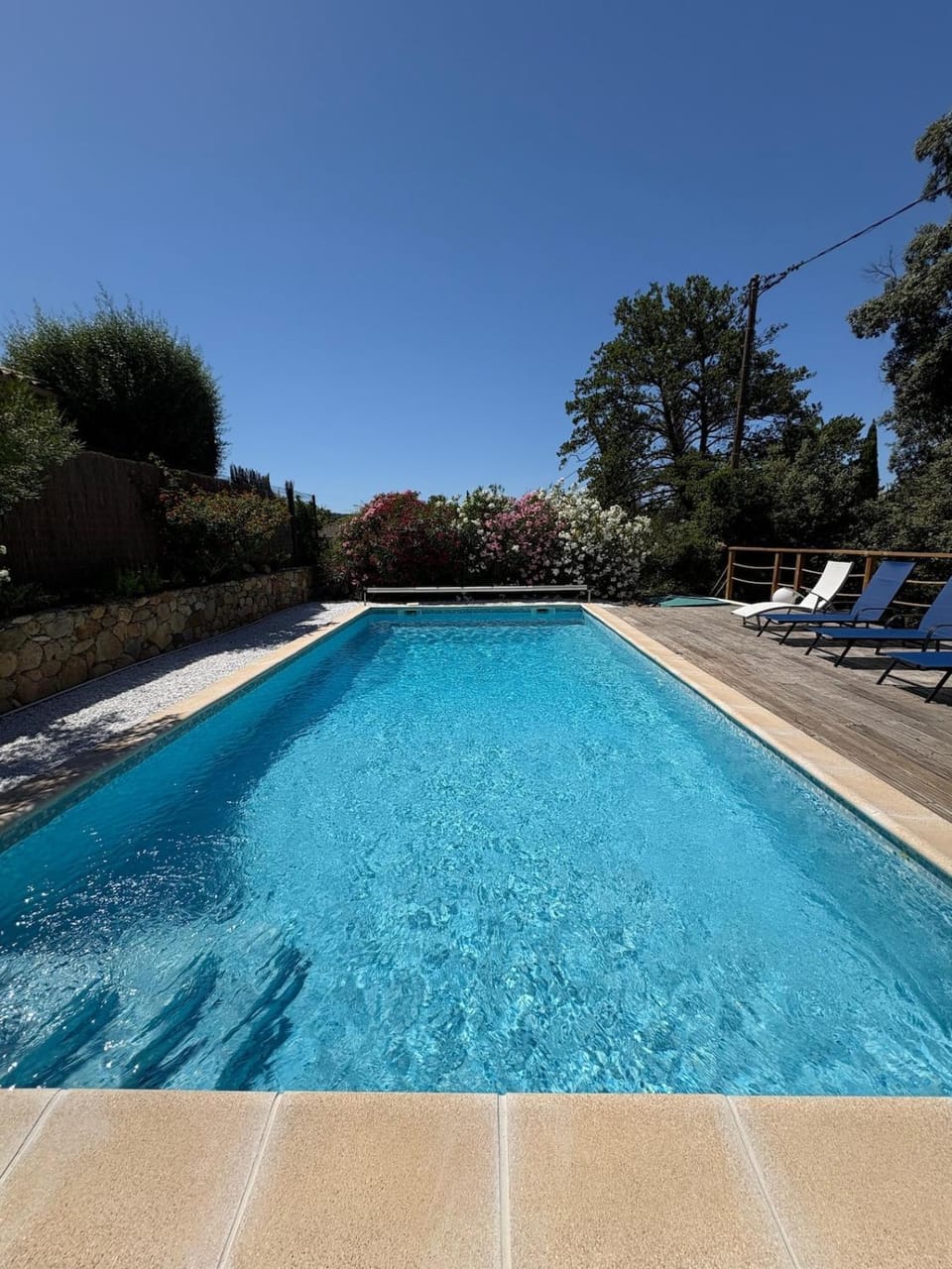 Villa OIKOS avec piscine House in Oletta