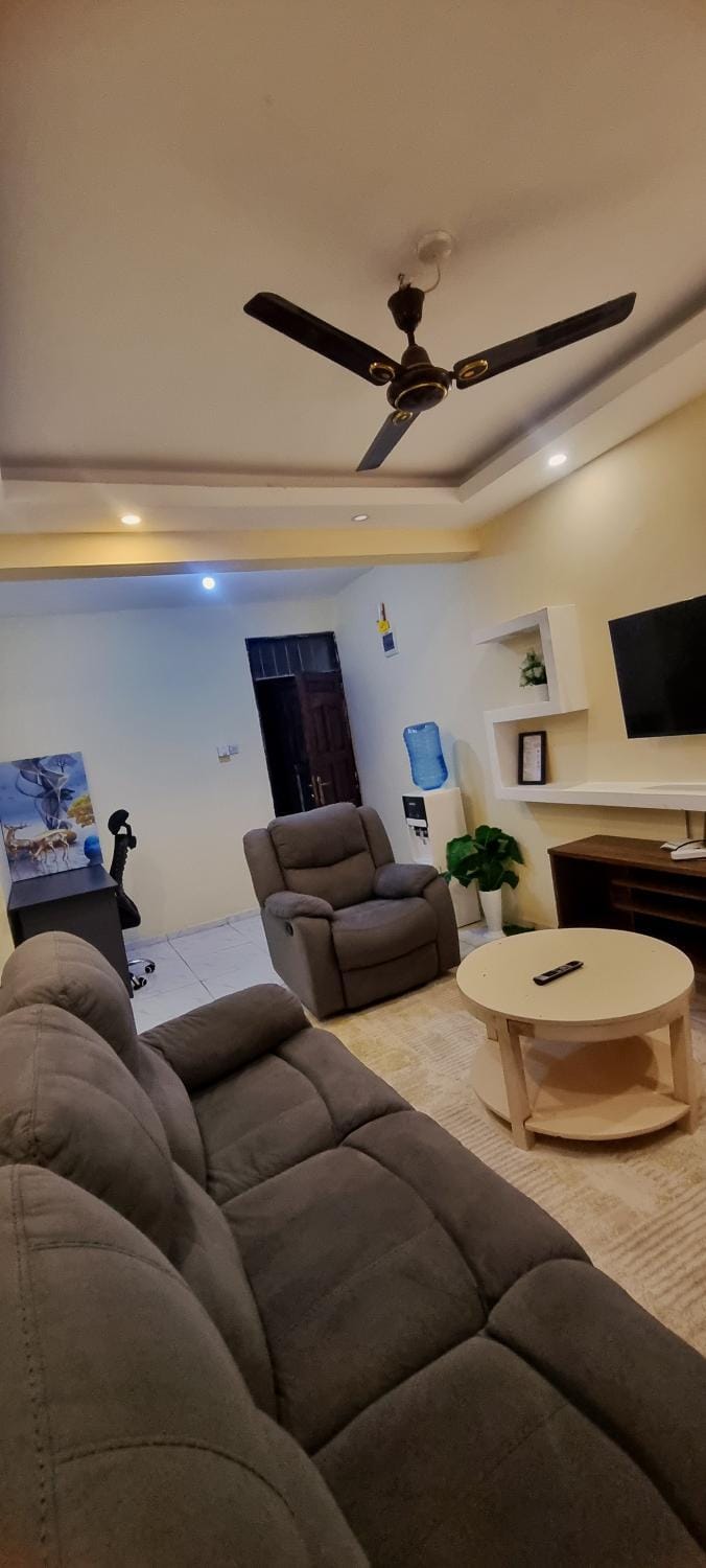 Sunny Getaway Bed and Breakfast in Mombasa