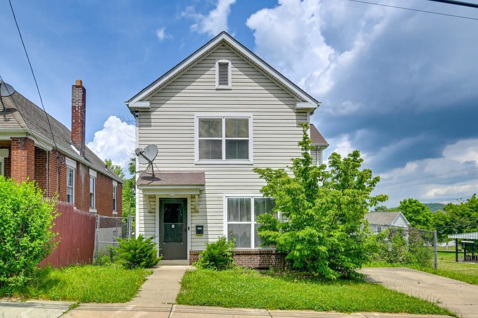 Pet-Friendly Home w/ Private Yard Near Pittsburgh House in Clairton