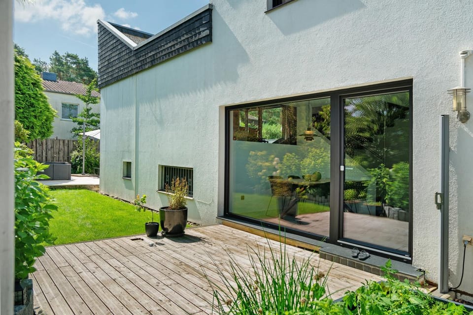 Modern House, Pool, Garden House in Lower Saxony, Germany