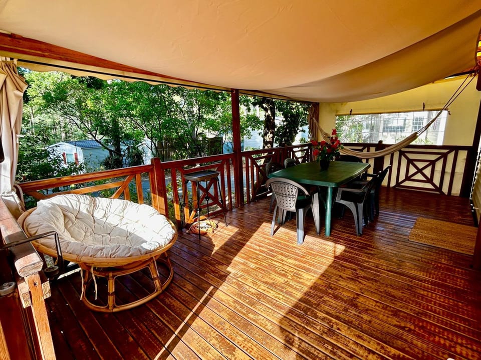 Patio, Balcony/Terrace