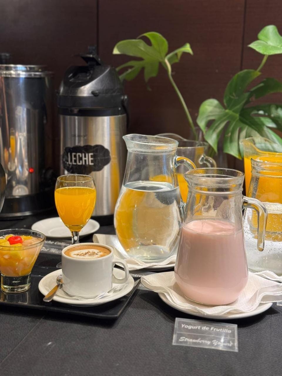 Food and drinks, Food, Breakfast, Drinks