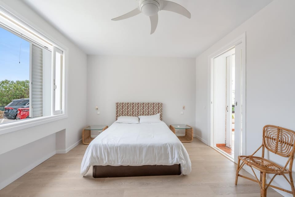 Living room, Bedroom