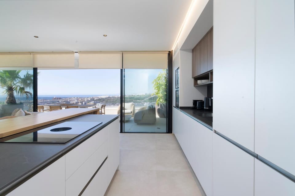 Property building, Kitchen or kitchenette, Living room
