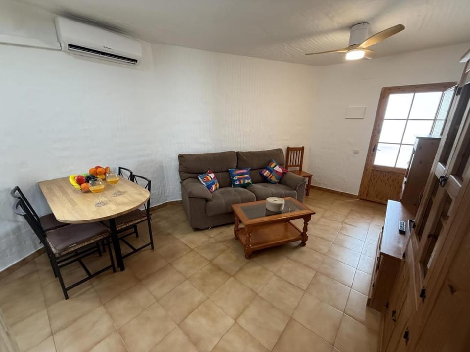 Living room, air conditioner