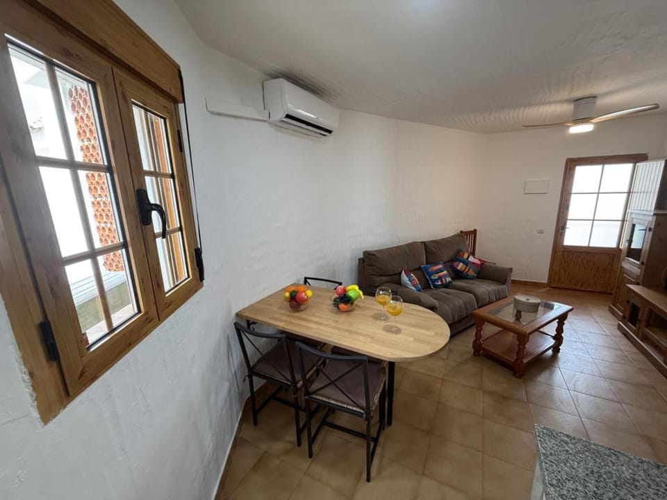 Living room, air conditioner